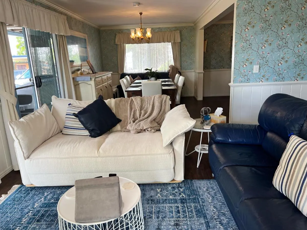 House Of Mahalo Accommodation 메이플턴 오스트레일리아